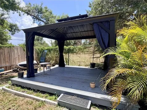 2178 7th Street Sarasota FL 34237