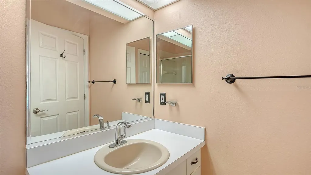 7287 38th Court E Sarasota FL 34243