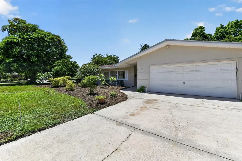 100 59th Avenue S St Petersburg FL 33705