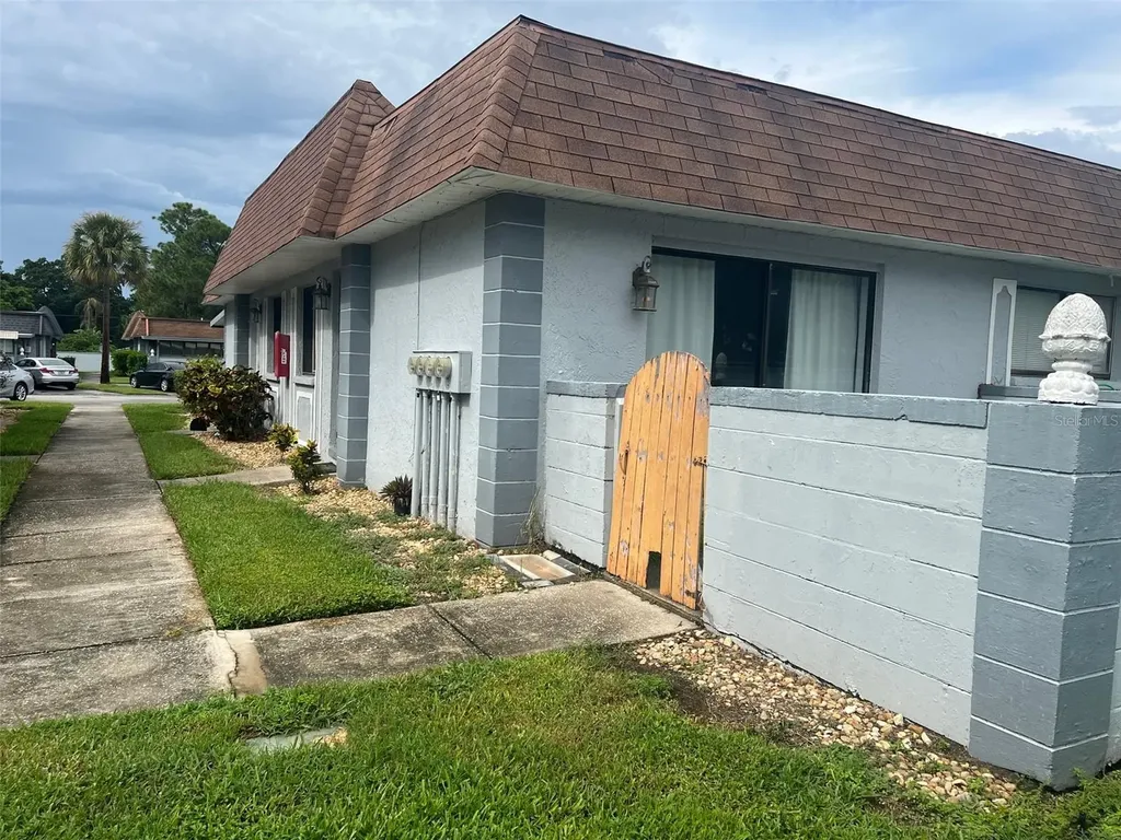 5100 70th Place N Pinellas Park FL 33781