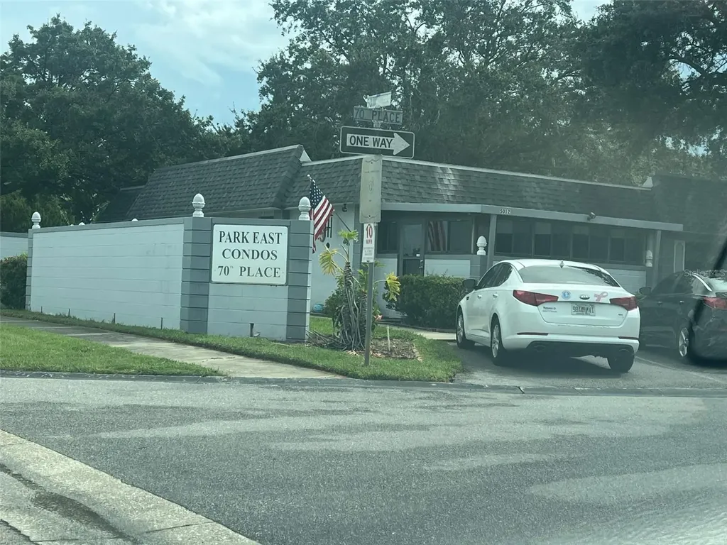 5100 70th Place N Pinellas Park FL 33781