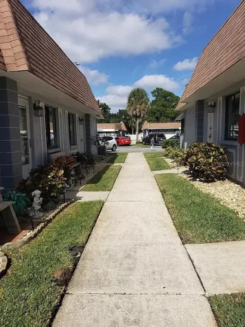 5100 70th Place N Pinellas Park FL 33781