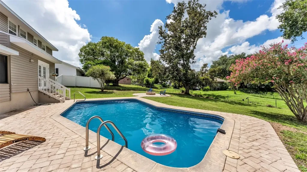 1905 Suzanne Lane Lakeland FL 33813