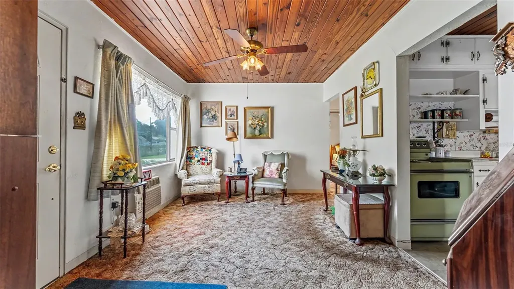 217 Tarawa Street Lakeland FL 33805