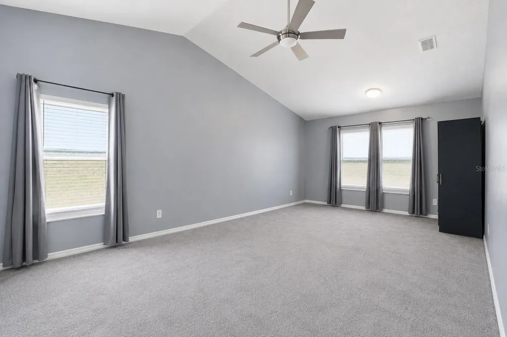 993 Scenic View Circle Minneola FL 34715