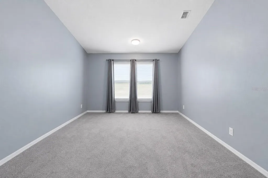 993 Scenic View Circle Minneola FL 34715