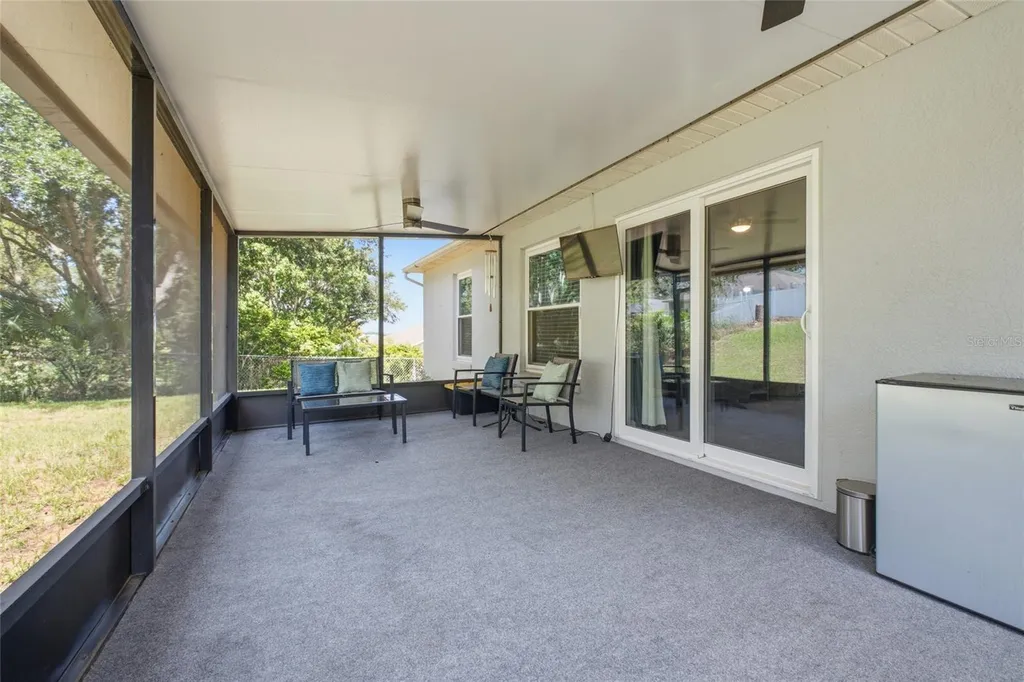 993 Scenic View Circle Minneola FL 34715