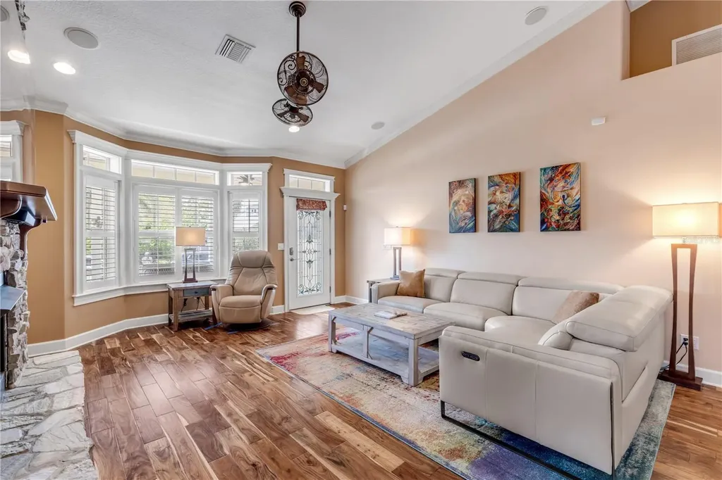 521 S Peninsula Avenue New Smyrna Beach FL 32169