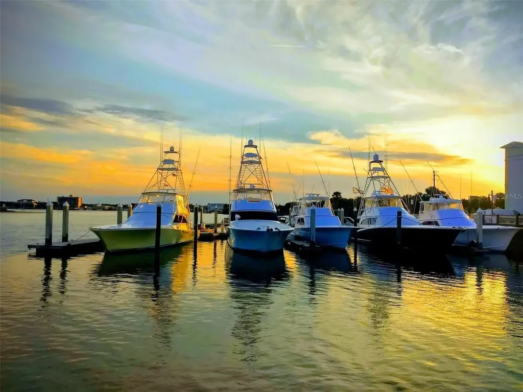521 S Peninsula Avenue New Smyrna Beach FL 32169