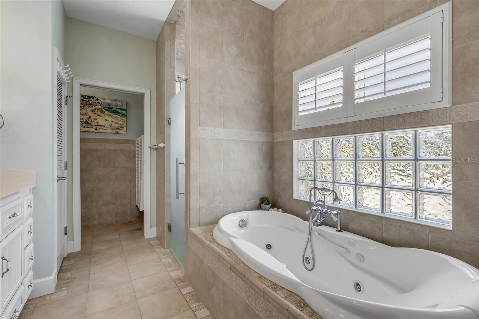 521 S Peninsula Avenue New Smyrna Beach FL 32169