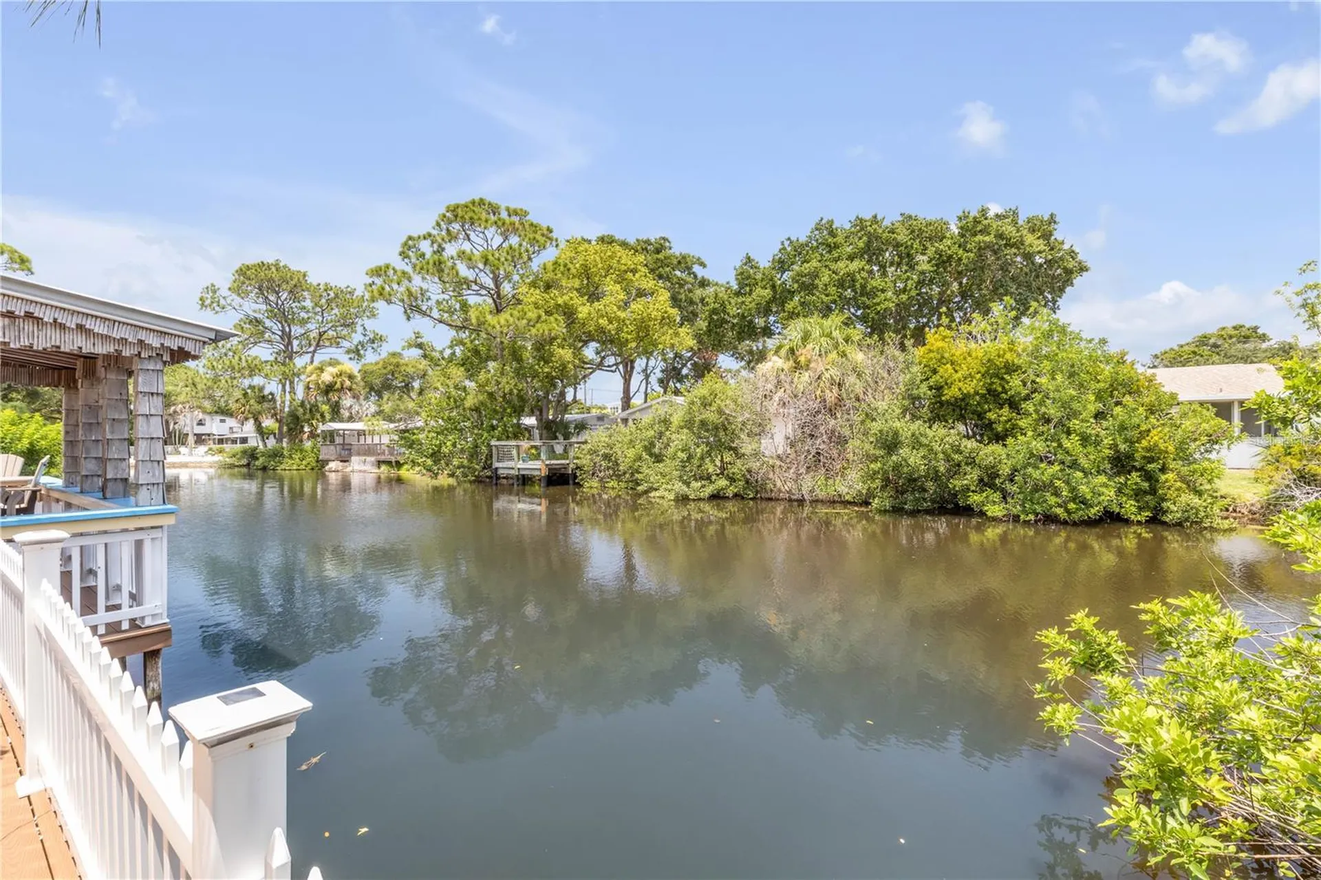 521 S Peninsula Avenue New Smyrna Beach FL 32169