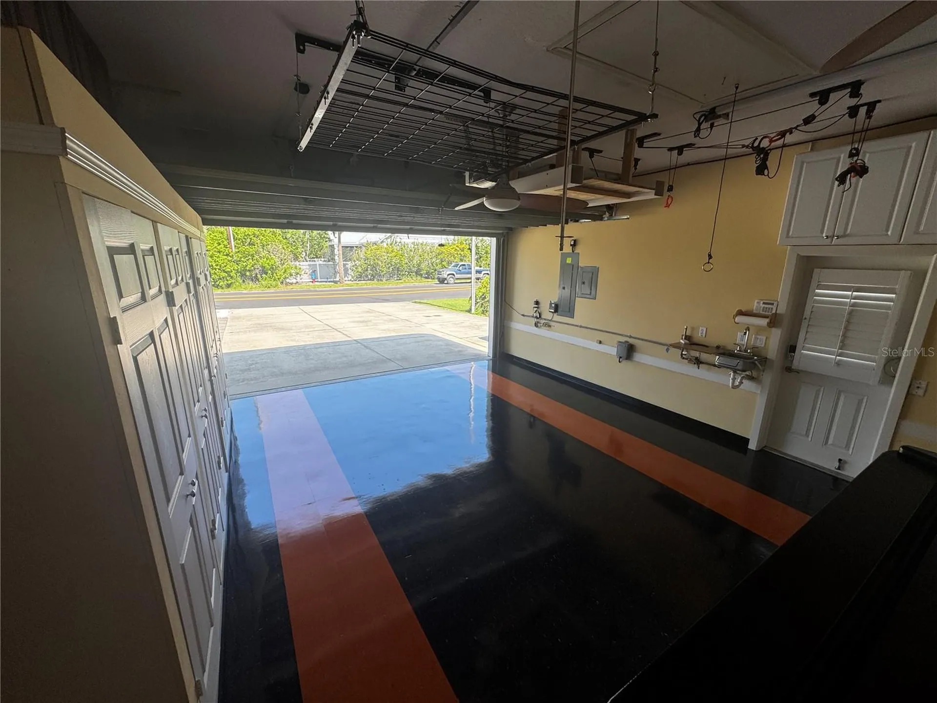 521 S Peninsula Avenue New Smyrna Beach FL 32169