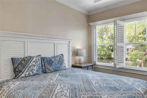 521 S Peninsula Avenue New Smyrna Beach FL 32169