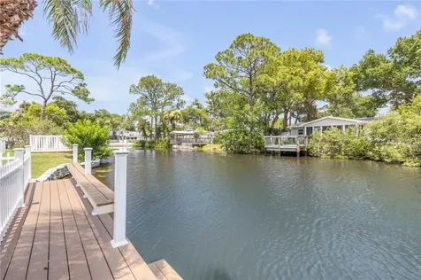 521 S Peninsula Avenue New Smyrna Beach FL 32169