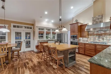 521 S Peninsula Avenue New Smyrna Beach FL 32169