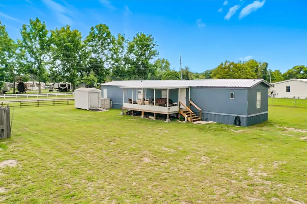 1400 NW 12th Lane Lake Panasoffkee FL 33538