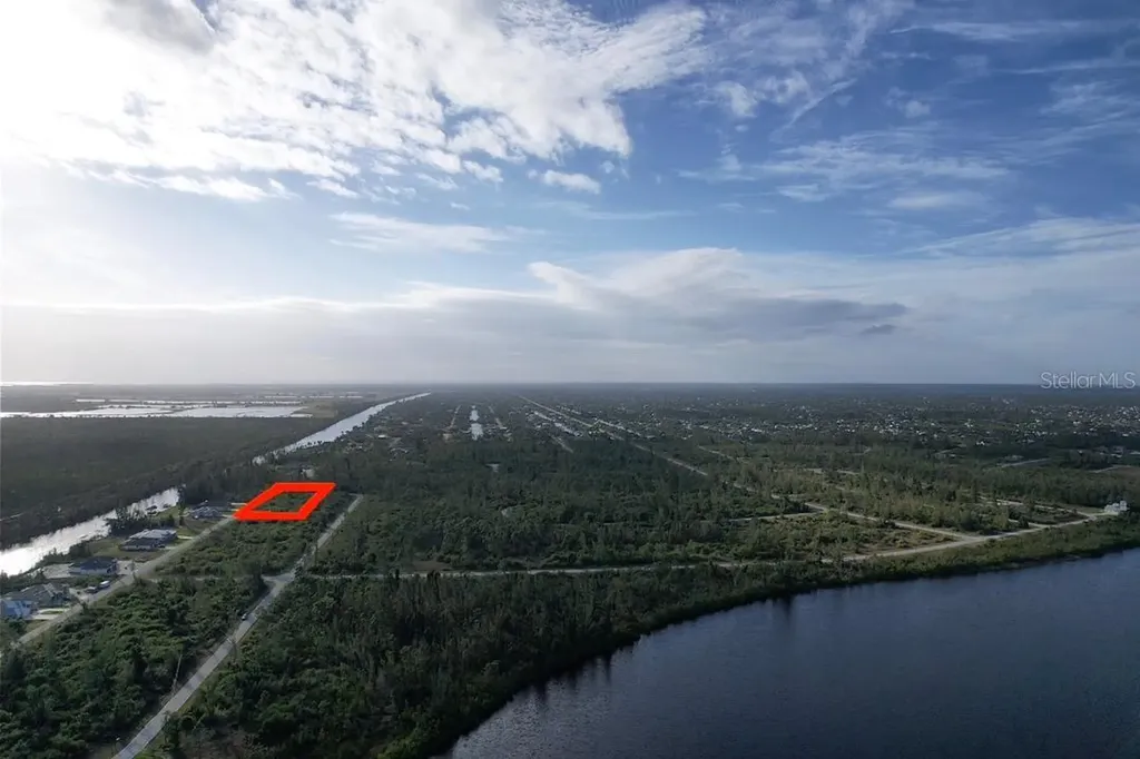 16733 Liggett Circle Port Charlotte FL 33981