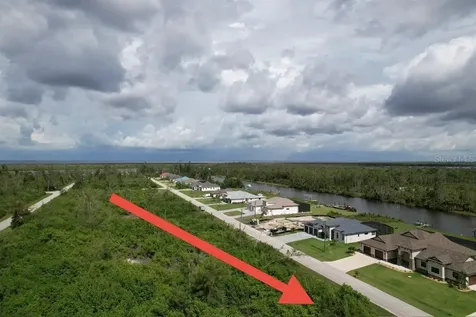 16733 Liggett Circle Port Charlotte FL 33981