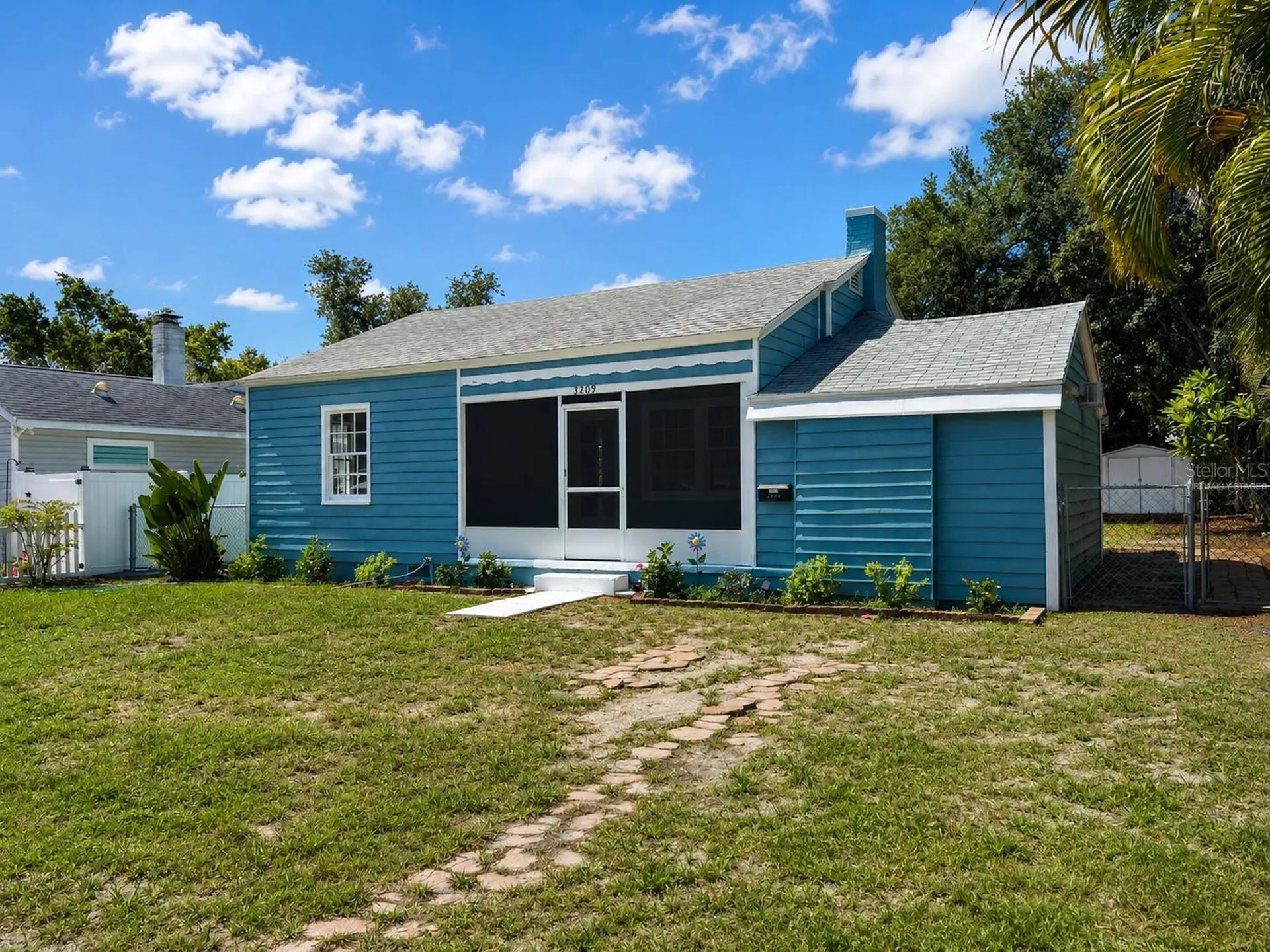 3209 Avenue A W Bradenton FL 34205