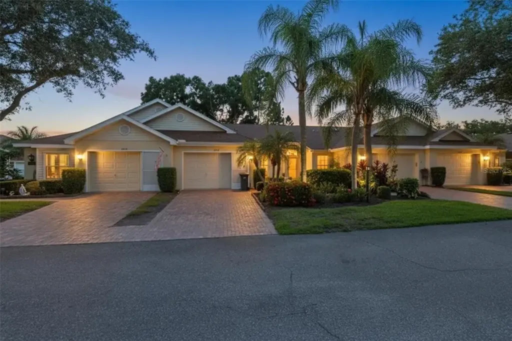 2411 New Haven Circle Sun City Center FL 33573