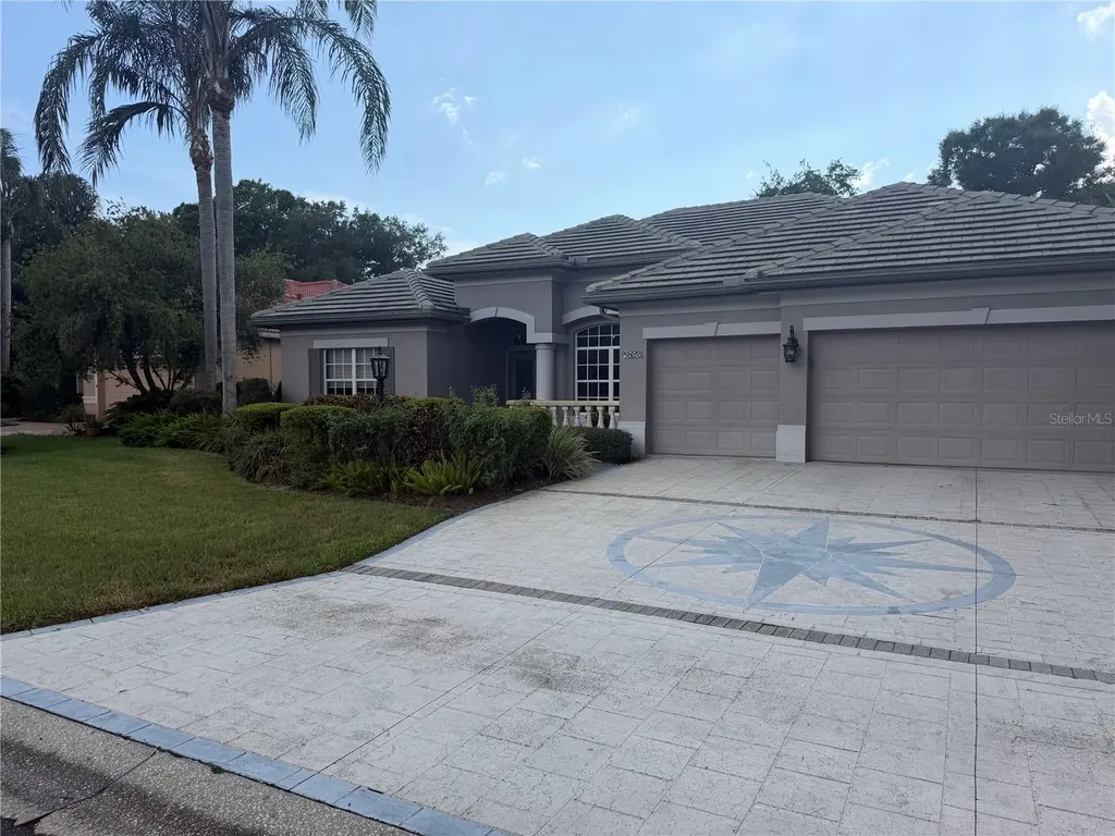 4823 Carrington Circle Sarasota FL 34243