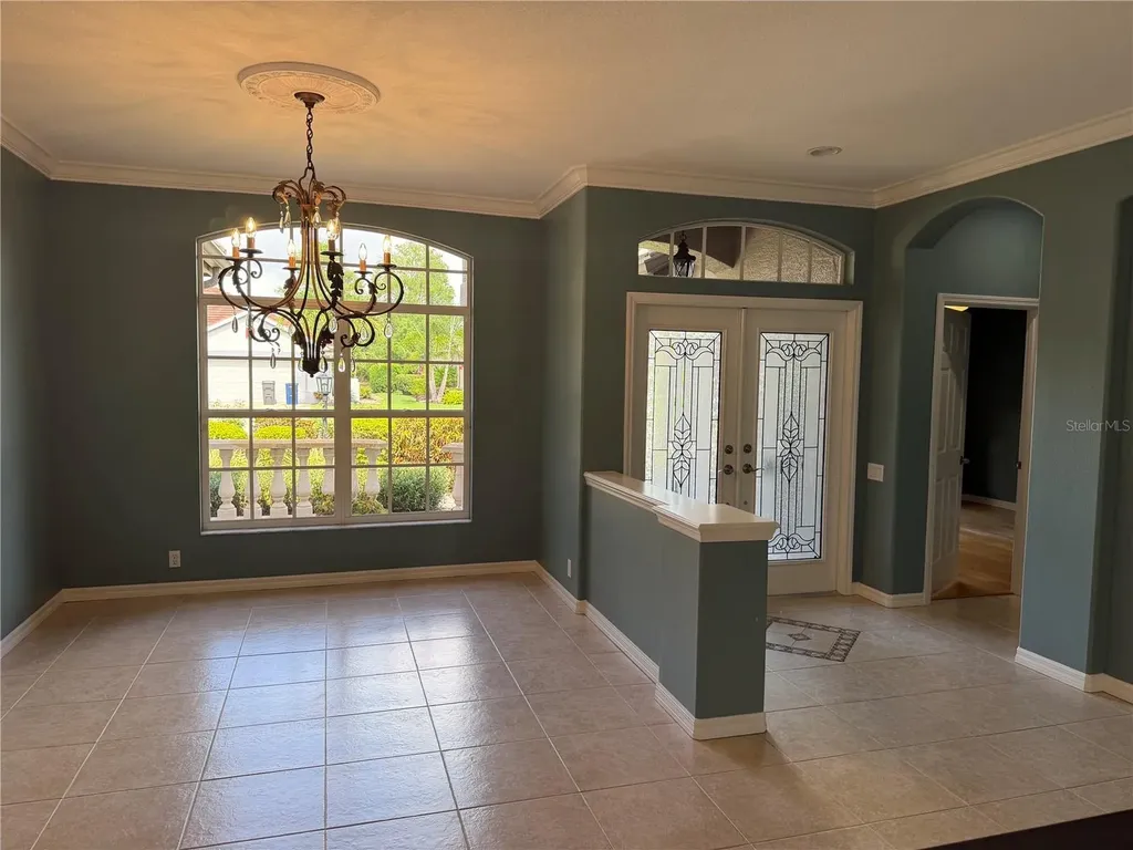 4823 Carrington Circle Sarasota FL 34243