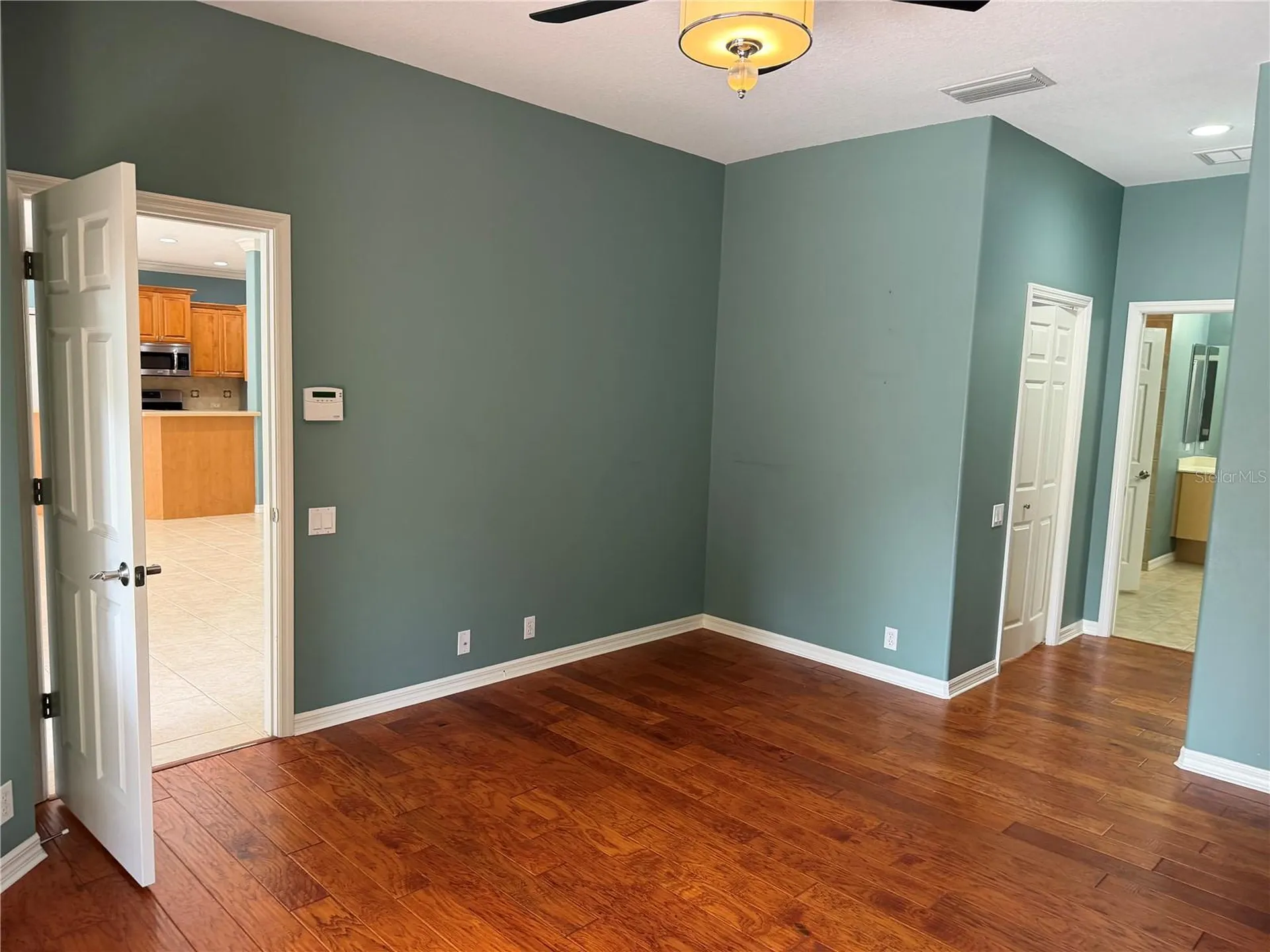 4823 Carrington Circle Sarasota FL 34243