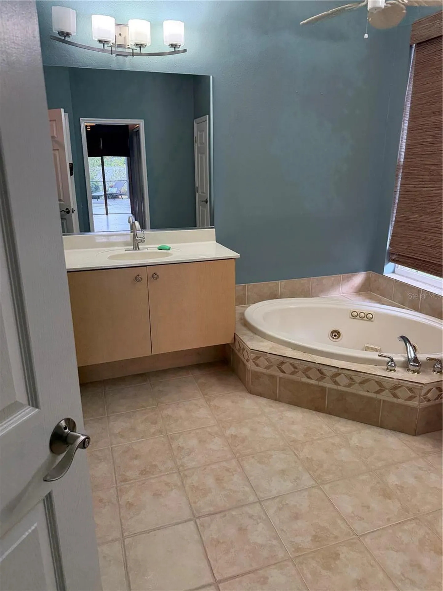 4823 Carrington Circle Sarasota FL 34243