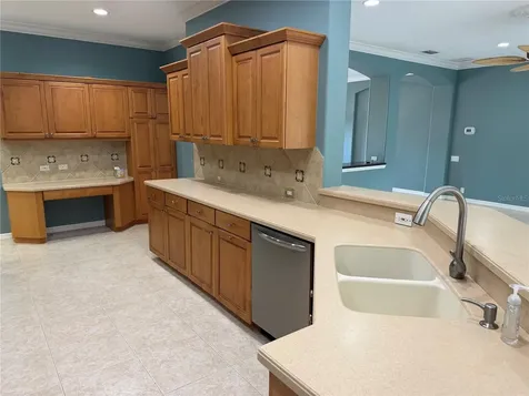 4823 Carrington Circle Sarasota FL 34243