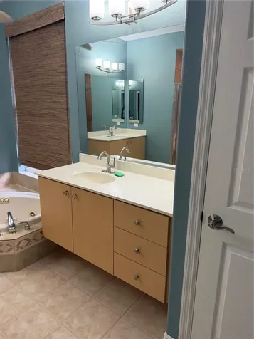 4823 Carrington Circle Sarasota FL 34243