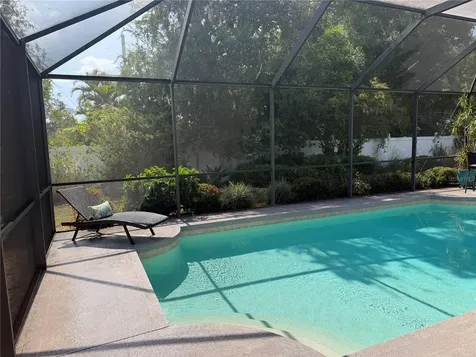 4823 Carrington Circle Sarasota FL 34243