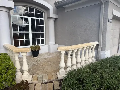 4823 Carrington Circle Sarasota FL 34243