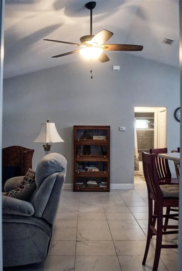 3109 E Bryant Avenue Bell FL 32619