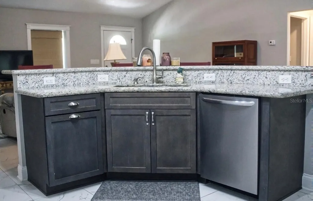 3109 E Bryant Avenue Bell FL 32619
