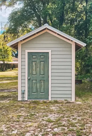 3109 E Bryant Avenue Bell FL 32619