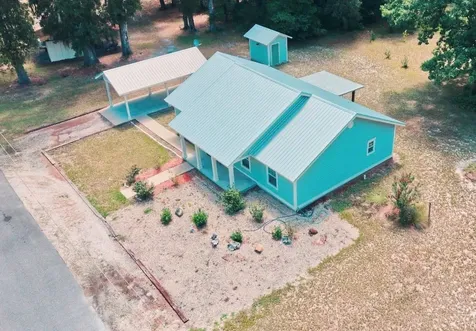 3109 E Bryant Avenue Bell FL 32619