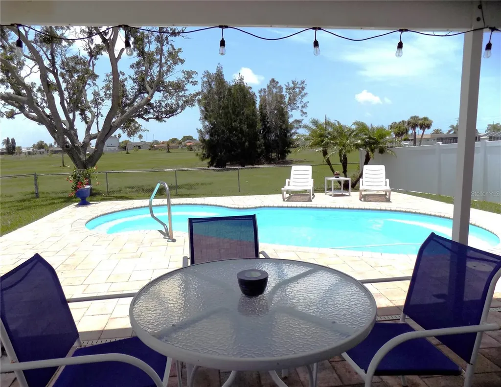 3842 Headsail Drive New Port Richey FL 34652