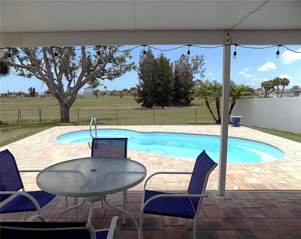3842 Headsail Drive New Port Richey FL 34652