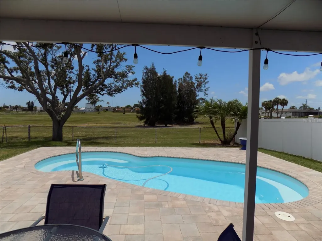 3842 Headsail Drive New Port Richey FL 34652