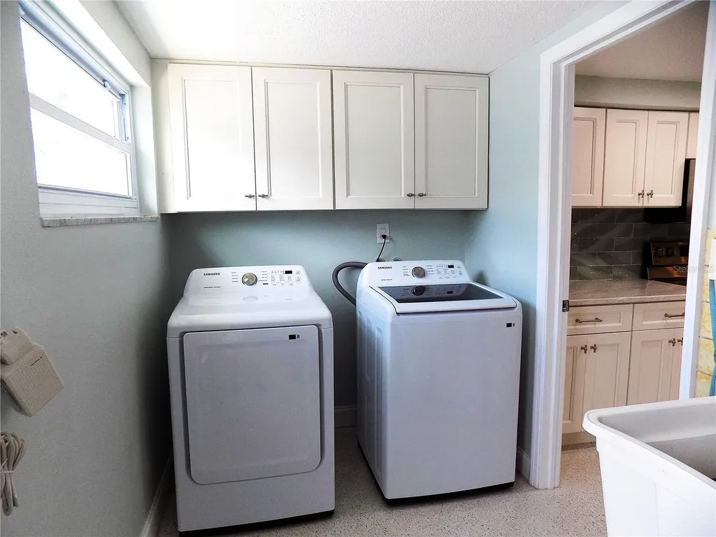 3842 Headsail Drive New Port Richey FL 34652
