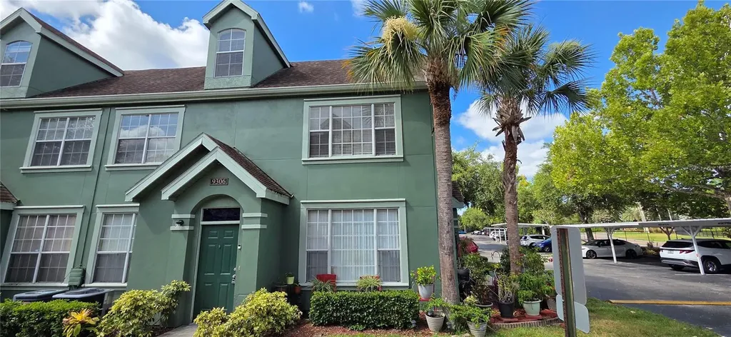 9306 Lake Chase Island Way Tampa FL 33626