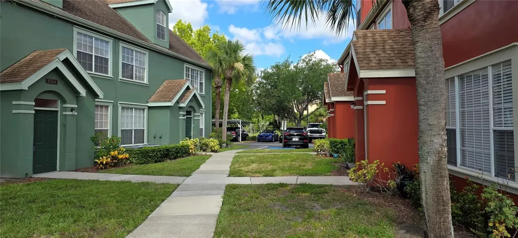 9306 Lake Chase Island Way Tampa FL 33626