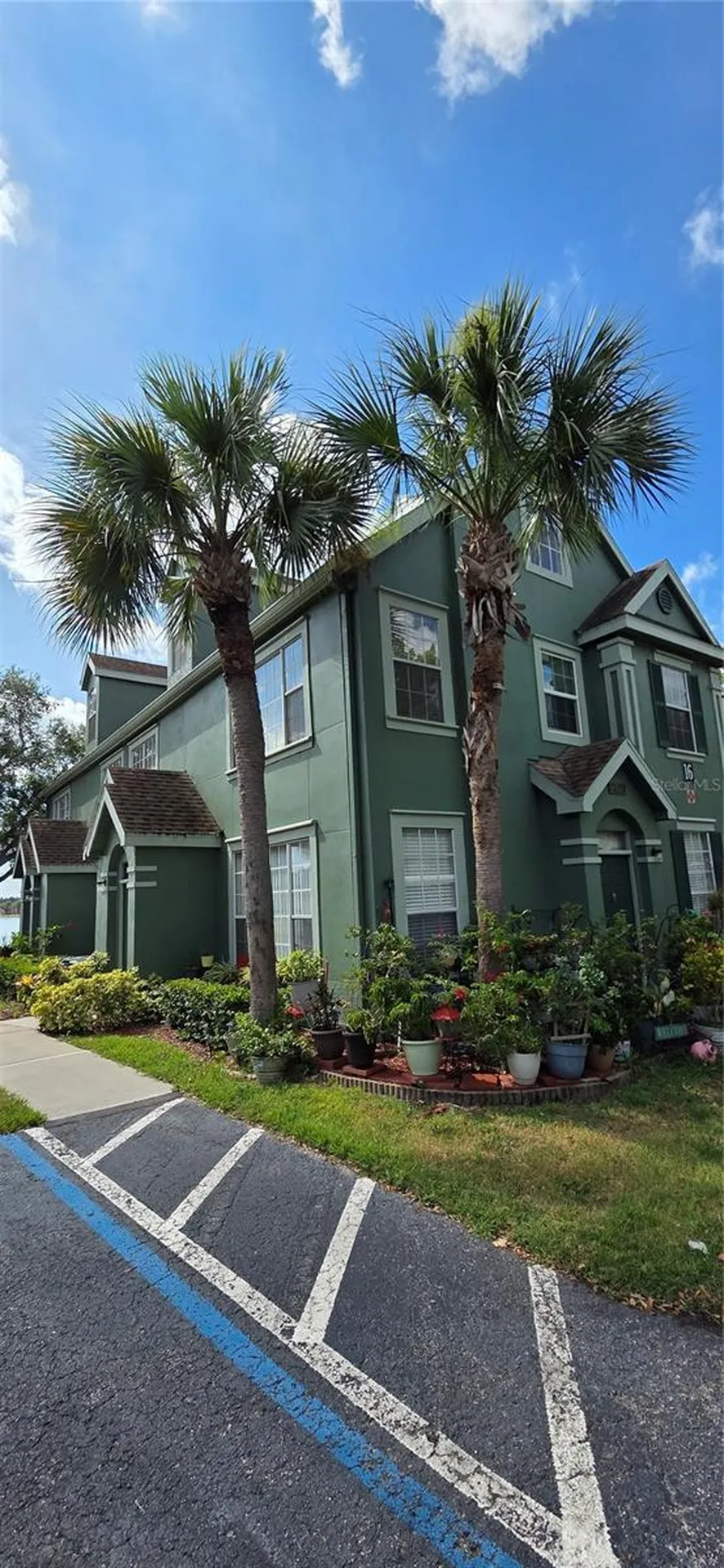 9306 Lake Chase Island Way Tampa FL 33626