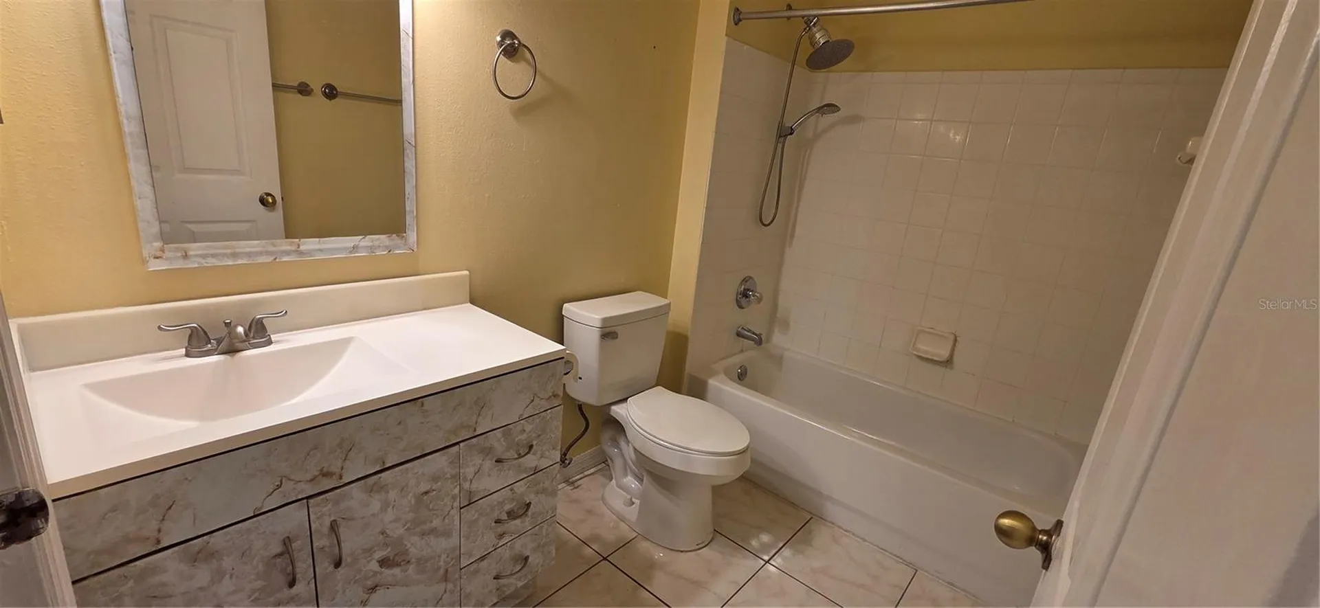 9306 Lake Chase Island Way Tampa FL 33626
