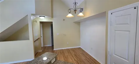9306 Lake Chase Island Way Tampa FL 33626