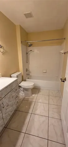 9306 Lake Chase Island Way Tampa FL 33626