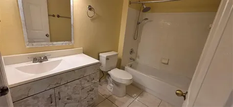 9306 Lake Chase Island Way Tampa FL 33626