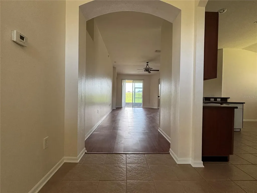 317 Down Pine Drive Seffner FL 33584