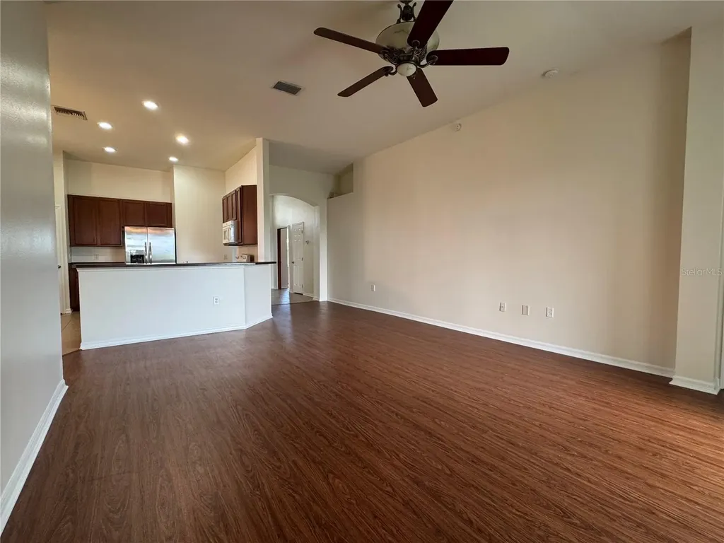 317 Down Pine Drive Seffner FL 33584