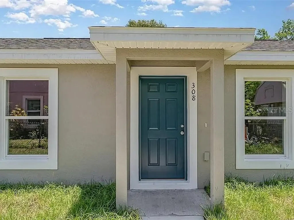 308 Ave P NW Winter Haven FL 33881